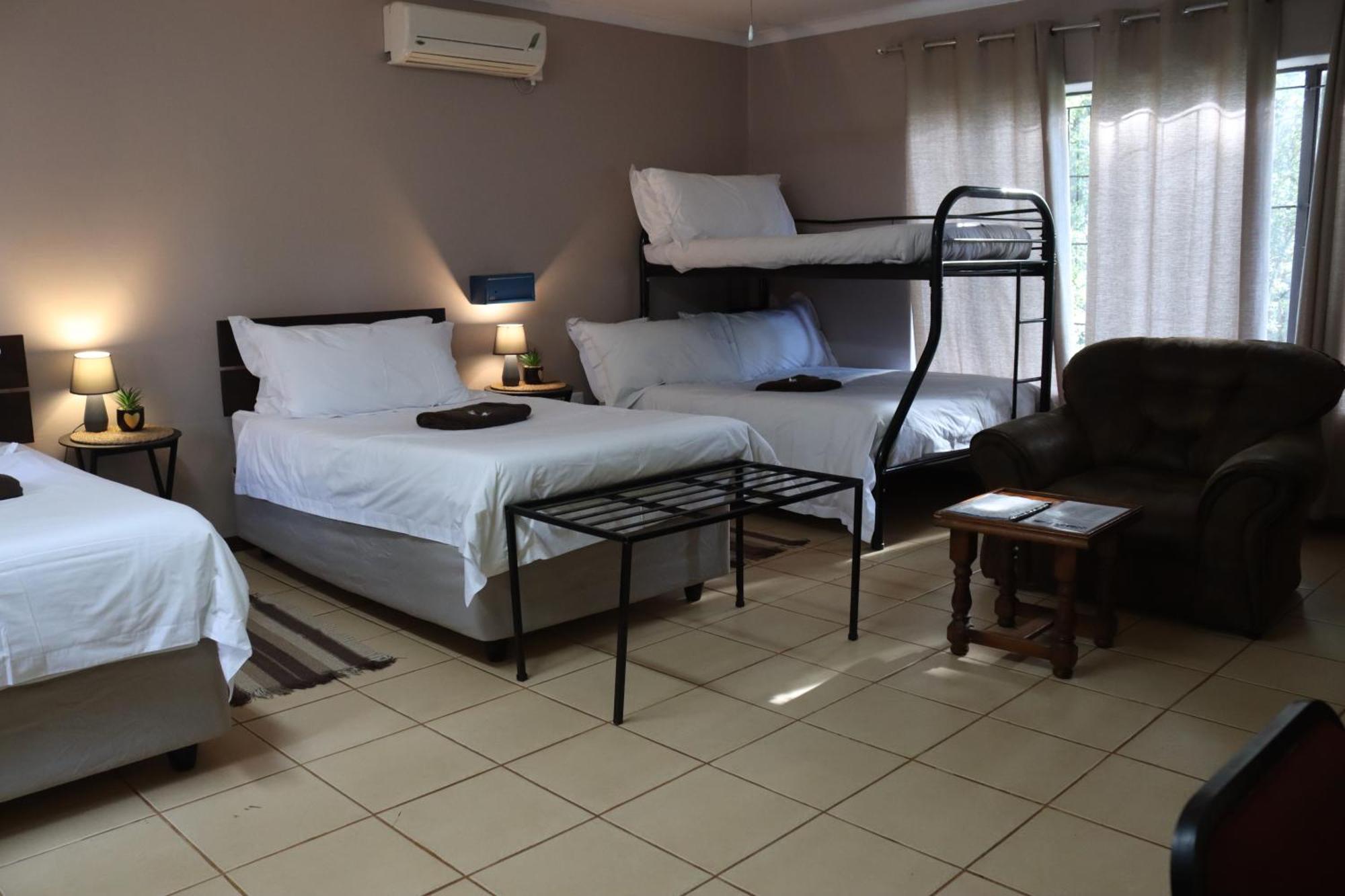 The Ultimate Lodge Louis Trichardt Exterior foto